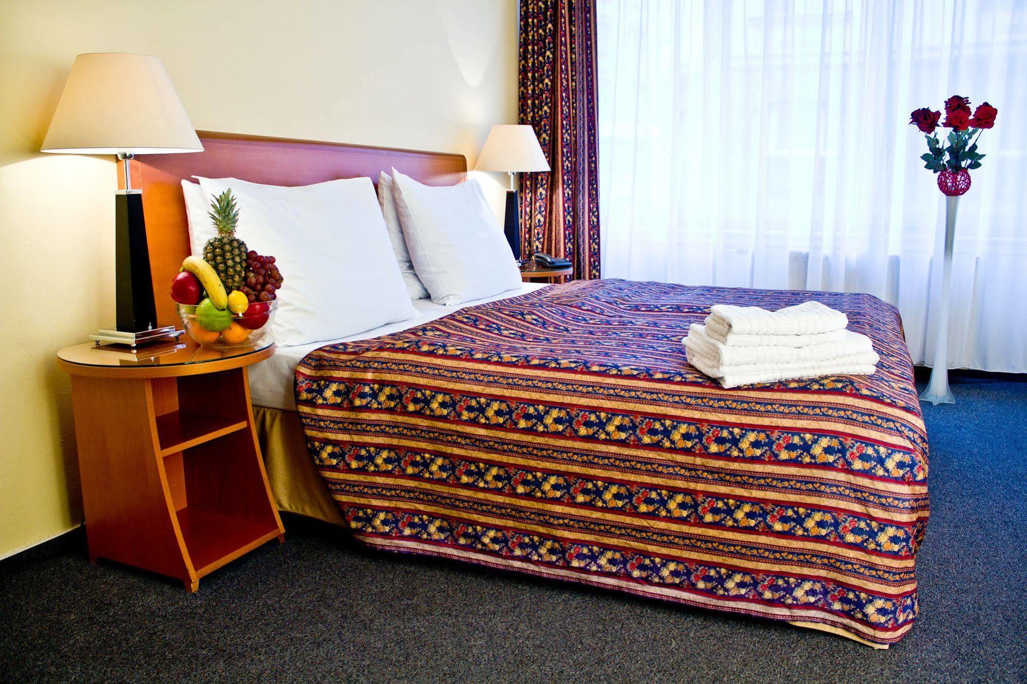 Harmony 3* Prague